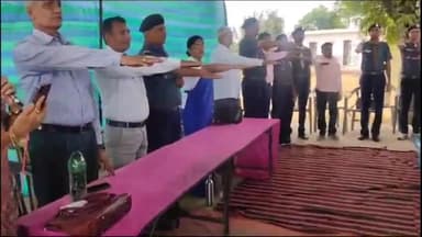 सीकर: कोलीड़ा गांव में मतदाता जागरूकता कार्यक्रम का हुआ आयोजन, ग्रामीणों को दिलाई गई शपथ