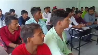 जौनपुर: सिद्दीकपुर स्थित राजकीय आईटीआई में आज रोजगार अप्रेंटिस मेले का किया गया आयोजन, 25 का हुआ सिलेक्शन