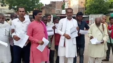 अजयगढ़: कुंवरपुर के किसानों को SDM ने पहुंचाया नोटिस, आपत्ति दर्ज कराने की तारीख से 1 दिन पहले मिला नोटिस; किसानों में आक्रोश