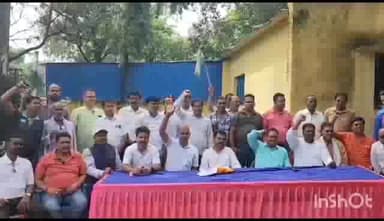 मांडू: जनता दल यूनाइटेड रामगढ़ जिला की बैठककुजू नया मोड़ स्थित जदयू कार्यालय में संपन्न हुई