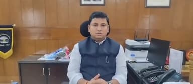 शिमला ग्रामीण: उपायुक्त शिमला आदित्य नेगी ने शिमला में मतदाता सूचियों के पुनः निरीक्षण के लिए नियुक्त किए निरीक्षण अधिकारी