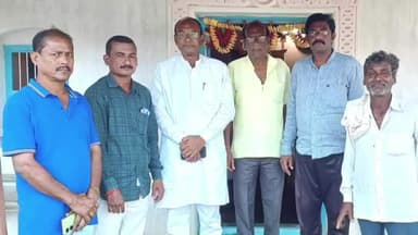 चामोर्शी: काँग्रेस कमिटीचे महासचिव डॉ. नामदेव किरसाण यांनी कोणसरी येनापूर चामोर्शी गावात गृह भेटीतून नागरिकांशी साधला संवाद