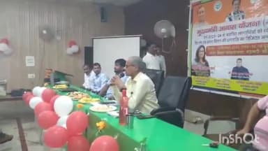 मोहम्मदी: ब्लॉक सभागार में मुख्यमंत्री आवास योजना में चयनित हुए 29 लाभार्थियों को बांटे गए स्वीकृति पत्र