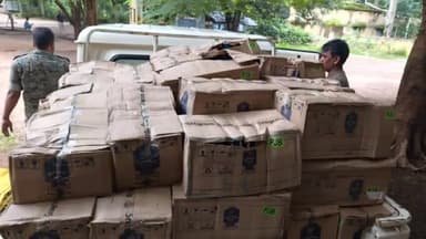 हज़ारीबाग: उत्पाद विभाग की टीम ने चौपारण के चोरदाहा चेकपोस्ट के पास से 40 पेटी शराब की बरामद