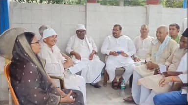 सासाराम: पुराने GT रोड पर बीपी मंडल के कार्यालय में गुरुदेव शिवनारायण सिंह यादव स्मृति सेवा संस्थान के कार्यकर्ताओं ने की बैठक