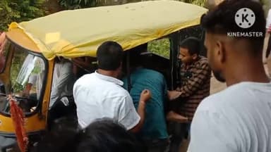 बिश्रामपुर: बीमोड़ चेकनाका के समीप सड़क दुर्घटना में दो युवक हुए घायल, एक की हालत गंभीर होने पर रांची रिम्स रेफर