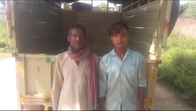 बहराइच: भगड़िया में तालाब से बत्तख निकालते समय पानी में डूबने से किशोर की हुई मौत, पुलिस शव का करवा रही है पोस्टमार्टम