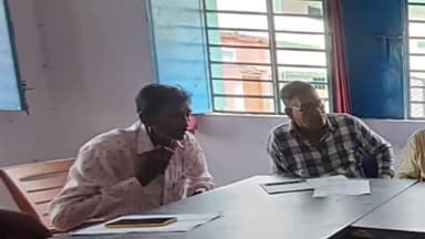 इचाक: सिंचाई योजना को लेकर इचाक प्रखंड के मंगूरा पंचायत भवन में हुआ कैंप का आयोजन