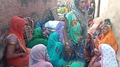 चायल: चलौली कल्याण सिंह जूनियर हाई स्कूल में छुट्टी होने के बाद घर जा रहे बालक को ट्रैक्टर ने मारी टक्कर ,इलाज के दौरान मौत