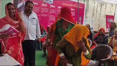 जायल: ब्लॉक क्षेत्र में मुख्यमंत्री नि:शुल्क स्मार्ट फोन वितरण जारी, अब तक 5600 स्मार्ट फोन किए गए वितरित