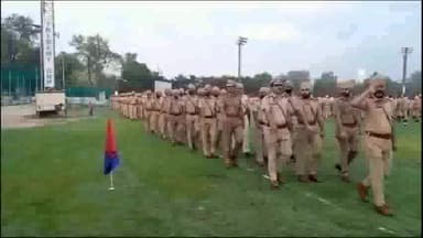 ਬਠਿੰਡਾ: ਪੁਲਸ ਲਾਈਨ ਐਸ ਪੀ ਹੈਡਕੁਆਟਰ ਗੁਰਬਿੰਦਰ ਸਿੰਘ ਸੰਘਾ ਵੱਲੋ ਜਰਨਲ ਪਰੇਡ ਦਾ ਕੀਤਾ ਨਿਰਖਣ