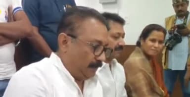 पटना ग्रामीण: जदयू कार्यालय में मंत्री अशोक चौधरी ने कहा- "महिला आरक्षण बिल का अनुपालन कब होगा, यह स्पष्ट नहीं है"