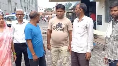 आगरा: एमजी रोड स्थित पोस्टमार्टम गृह पर चुनियारी ग्राम में खेत मे हुई वृद्धा की मौत के बारे में परिजनों ने दी जानकारी