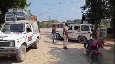 करगहर: पुलिस ने शराब कारोबारी का पीछा कर लकड़ी मोड़ के पास एक बाइक से 25.5 लीटर शराब किया बरामद, कारोबारी फरार