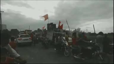 गोंडा: बाबागंज व गनेशपुर ग्रंट में स्थापित गणेश प्रतिमाओं को कड़ी सुरक्षा के बीच पवित्र नदियों में किया गया विसर्जित