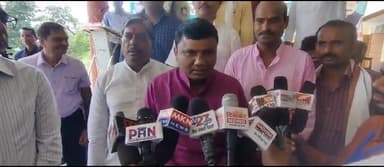 शाहनगर: पवई पहुंचे पन्ना जिले के प्रभारी मंत्री रामकिशोर ने स्वास्थ्य शिविर को लेकर दी जानकारी