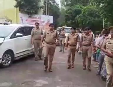 मुरादाबाद: कांठ थाना क्षेत्र में 16 सितंबर को लूट करने वाले आरोपी व पुलिस के बीच हुई मुठभेड़, 1 पुलिस कर्मी भी हुआ घायल