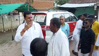 अजयगढ़: पीसीसी मेम्बर पहुंचे अजयगढ जन आक्रोश यात्रा के बारे में दी जानकारी क्षेत्र में हो रही चोरियों पर जताई नाराजगी