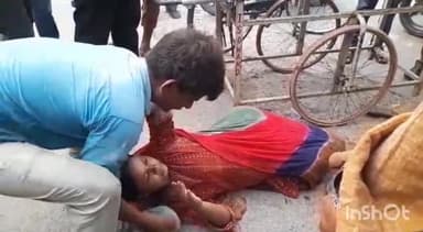 एटा: एटा MC के गेट पर पति द्वारा गर्भवती पत्नी को छोड़ने के बाद SN MC में ऑपरेशन के दौरान प्रसूता के बच्चे की पेट में हुई मौत