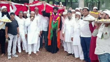 कनवास: बालापूरा मे दरगाह हजरत सूफी बाबा अब्दुल गफूर शाह नक्शबंदी के मजार पर छठी शरीफ मनाई, जश्ने ईद मिलादुन्नबी का जुलूस 28 को