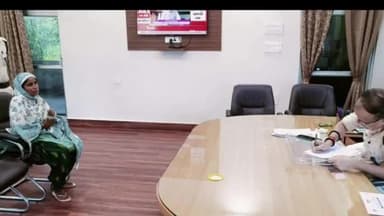 डुमरा: जिला मुख्यालय स्थित एसपी कार्यालय में रविवार को जनता दरबार का आयोजन, सुनी गई लोगों की समस्या