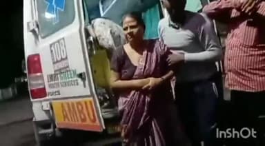 देेेवरिया: गायत्री मंदिर के पास बाइक के पीछे बैठी महिला गिरकर हुई घायल, देवरिया मेडिकल कॉलेज में चल रहा उपचार