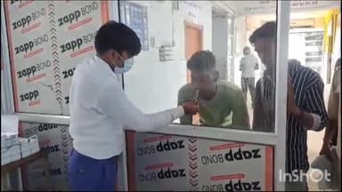 चकाई: बामदह चेक पोस्ट के पास से एक पेटी अंग्रेजी शराब के साथ बाइक सवार दो युवक गिरफ्तार, भेजा गया जेल