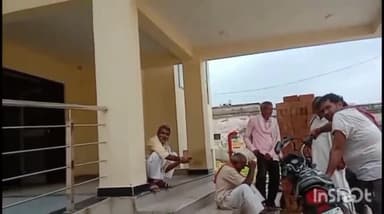 देेेवरिया: सकरापार बुजुर्ग गांव में करंट की चपेट में आने से युवक की हुई मौत