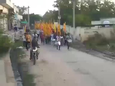 रियां बड़ी: बस्सी ढाणी के खाटू श्याम मंदिर परिसर से भादवा शुक्ल पक्ष एकादशी पर निकाली गई शोभायात्रा