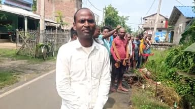 रायपुर बजरंगबली चौक के समीप सड़क का अधिकांश हिस्सा टूट चुका है । अतः इस स्थान को अविलंब मरम्मत करवाने की जरूरत है । 26/09/2023 ईं