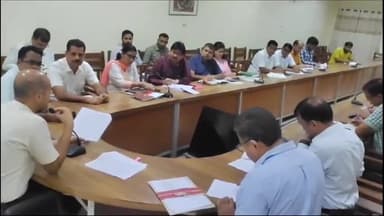 गंगानगर: मुख्यमंत्री के दौरे की तैयारियों को लैकर कलेक्ट्रैट में जिला कलक्टर ने दिये अधिकारियों को आवश्यक दिशा-निर्देश