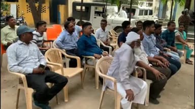 गंगरार: गणपति विसर्जन और ईद मिलादुन्नबी के जुलूस को लेकर गन्गरार पुलिस थाने में सीएलजी और शांति समिति की बैठक हुई आयोजित