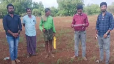 కొండపి: అయ్యపురాజుపాలెంలో ఈ క్రాప్ నమోదును తనిఖీ చేసిన ఏవో వెంకటేష్