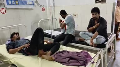 झालरापाटन: सोयत मार्ग पर सड़क दुर्घटना में युवक हुआ गंभीर रूप से घायल, झालावाड़ के अस्पताल में कराया गया भर्ती