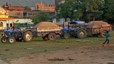 अजयगढ़: अजयगढ़ के विभिन्न स्थानों से अवैध रेत का परिवहन करते 9 ट्रेक्टरों को पुलिस ने पकड़ा 
खनिज विभाग करेगा कार्यवाही