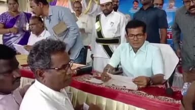 కొండపి: సింగరాయకొండ గంజి కళ్యాణ మండపంలో కలెక్టర్ దినేష్ కుమార్ ఆధ్వర్యంలో ప్రత్యేక స్పందన కార్యక్రమం