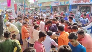 मंझनपुर: कालेश्वर घाट पर श्रद्धा भाव के साथ गणेश भक्तों ने किया बप्पा का विसर्जन, तमाम भक्त रहे मौजूद