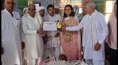 चरखी दादरी: गांव समसपुर के जागरण पाना स्थित सार्वजनिक धर्मशाला में रक्तदान शिविर का हुआ आयोजन, 65 यूनिट रक्त किया गया एकत्रित