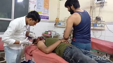 एटा: गांव जलालपुर के पास बाइक फिसलने से बाइक सवार युवक हुआ गंभीर घायल कराया मेडिकल कॉलेज में भर्ती उपचार जारी