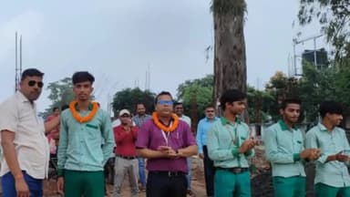 इचाक: राष्ट्रीय शतरंज प्रतियोगिता के लिए प्रखंड क्षेत्र के मोहित कुमार का हुआ चयन