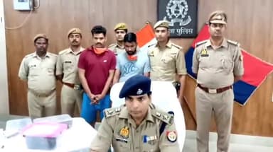 इटावा: जसवंतनगर में पुलिस वर्दी में प्रधानाध्यापक का अपहरण कर ₹50 हजार की रंगदारी वसूलने वाले मुख्य अभियुक्त समेत दो गिरफ्तार