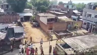 औरैया: कोतवाली क्षेत्र के ग्राम कखावतू में हुई मारपीट का वीडियो सोशल मीडिया पर हुआ वायरल, पुलिस ने मुकदमा किया दर्ज