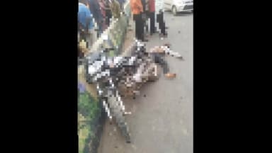 दमोह: दमोह-जबलपुर मार्ग स्थित केके ढाबा के पास अज्ञात वाहन की टक्कर से बाइक सवार गंभीर रूप से हुआ घायल