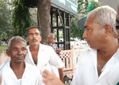 अफीम किसानों की आवाज नरेंद्र मोदी तक पहुंचाने के लिए अभियंता अनिल सुखवाल ने की किसानों से बात।