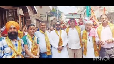 ਖਰੜ: ਸ਼ਹਿਰ ਵਿਖੇ ਅਖੰਡ ਜੋਤੀ ਪੀਠ ਮਾਤਾ ਨੈਣਾਂ ਦੇਵੀ ਮੰਦਰ ਵੱਲੋਂ ਭਾਗਵਤ ਸਪਤਾਹ ਦੇ ਸੰਬੰਧ ਵਿੱਚ ਕੱਢੀ ਕਲਸ਼ ਯਾਤਰਾ