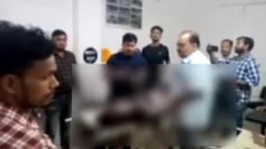 इटावा: जसवंतनगर नेशनल हाईवे पर फोजी ढाबा के सामने वाहन की टक्कर से कार अनियंत्रित होकर पलटी, कार सवार युवक की हुए मौत