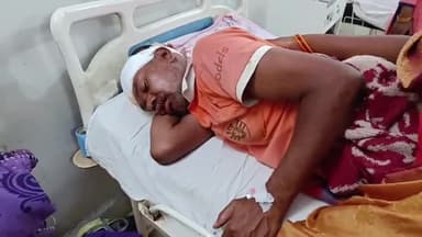 सिमडेगा: केरसई मोड़ के पास पिकअप वाहन के धक्के से साइकिल सवार व्यक्ति हुआ घायल