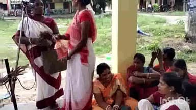 गढ़पुरा: प्रखंड मुख्यालय पर जारी है आंगनवाड़ी सेविकाओं का धरना प्रदर्शन