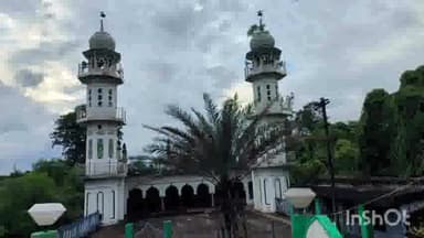 मांडू: फलाहुल मुस्लिमीन कमेटी जामा मस्जिद घाटोंटांड के लोगों ने अंचलाधिकारी को सौंपा ज्ञापन, कमेटी का चुनाव कराने की रखी मांग