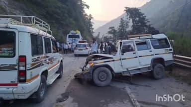 नरेन्द्रनगर: नरेन्द्रनगर:ब्रह्मपुरी मे बस-कार  की भिड़ंत,सात लोग घायल, दो मौत